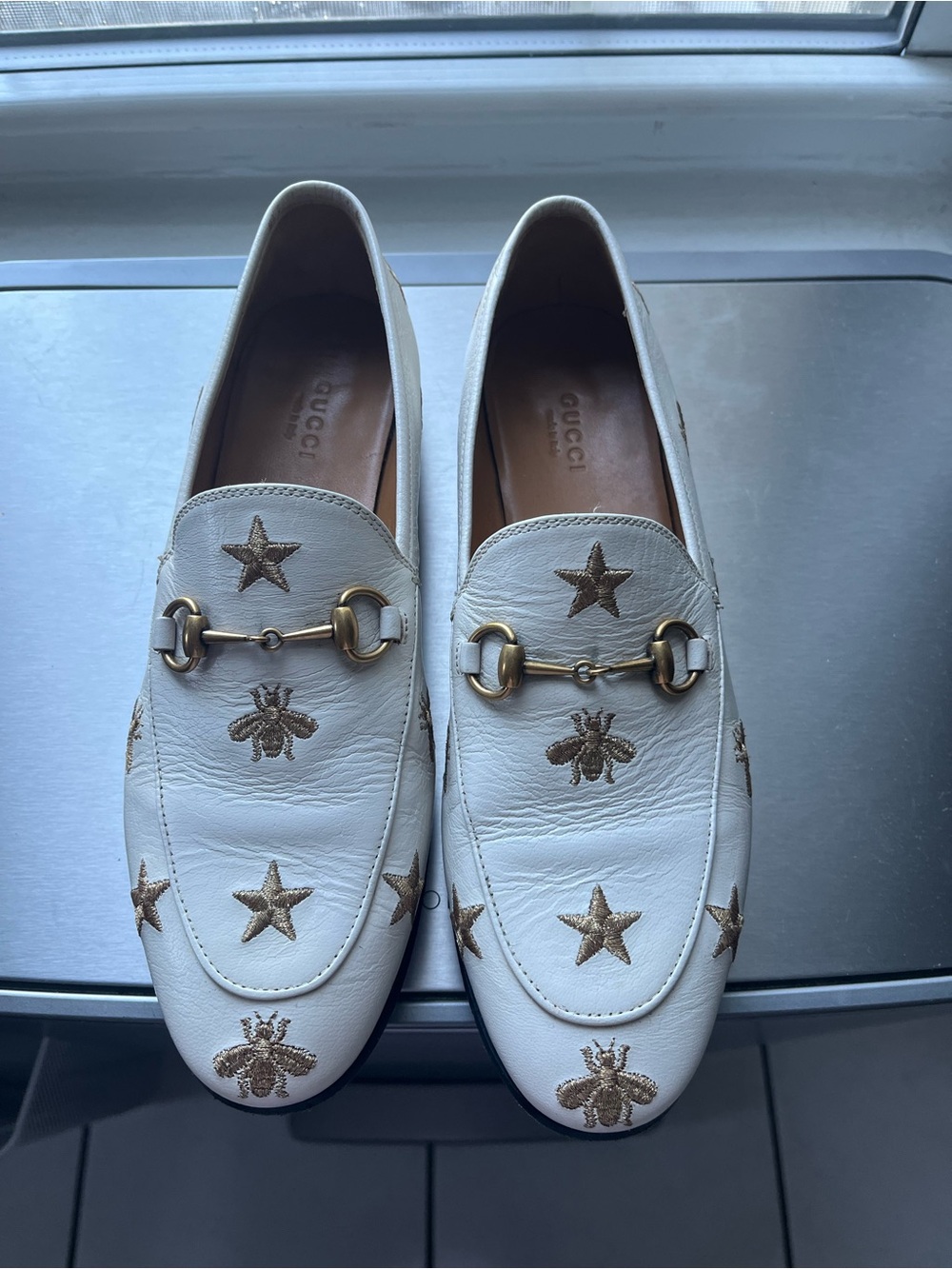 Gucci White Leather Horsebit Loafers with Gold Star & Bee Embroidery